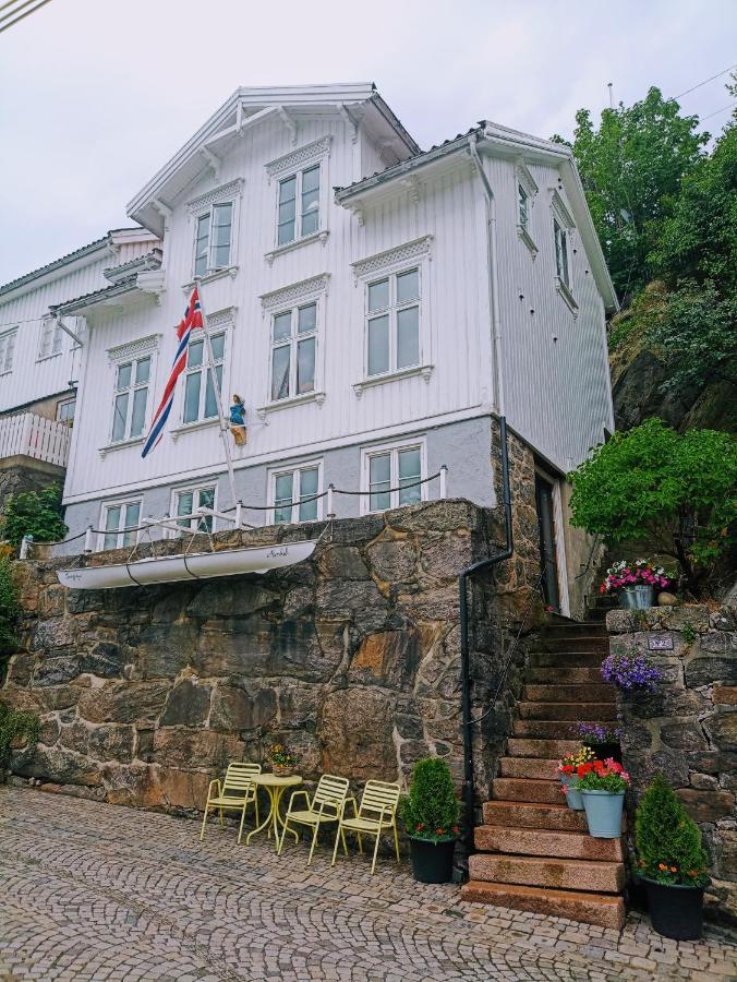 Charm Inn Arendal - City Center Esterno foto