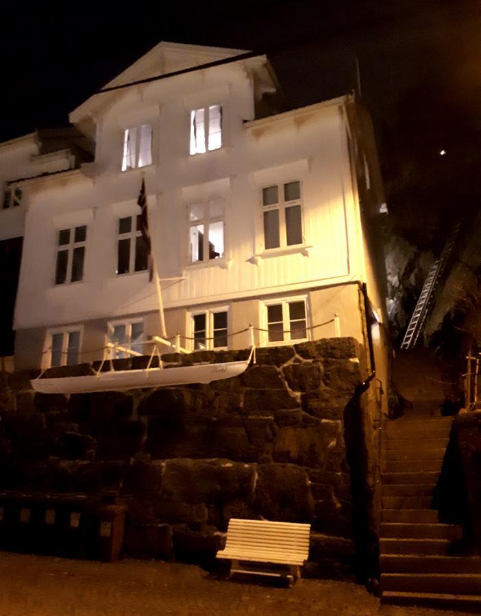 Charm Inn Arendal - City Center Esterno foto